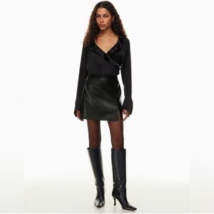 Aritzia Wilfred leather mini skirt